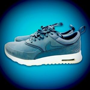 Nike Air Max Thea (Premium)
